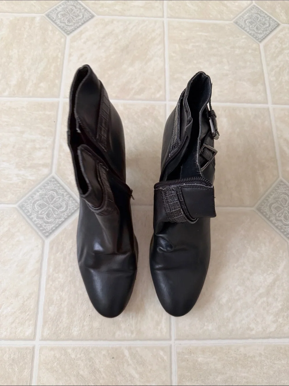 Bandolino Black Booties